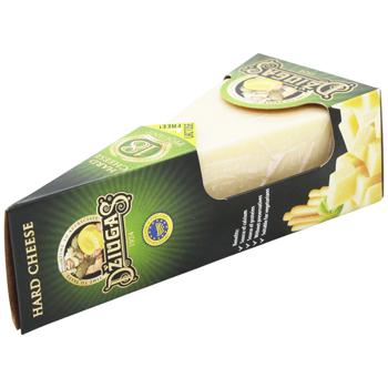 Сир Dziugas Piquant твердий 18 місяців витримки 40% 180г - купити, ціни на Auchan - фото 1