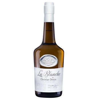 Christian Drouin Blanche de Normandie Calvados 40% 0.7l - buy, prices for MegaMarket - photo 1