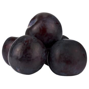 Слива черная - купить, цены на КОСМОС - фото 1