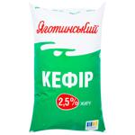 Кефир Яготинский 2,5% 900г