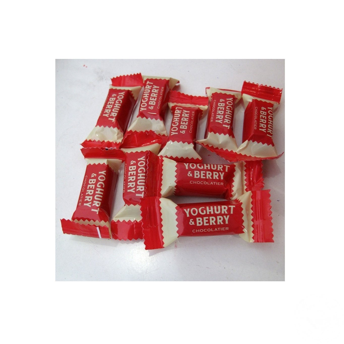 

Конфеты Chocolatier Yoghurt&Berry весовые