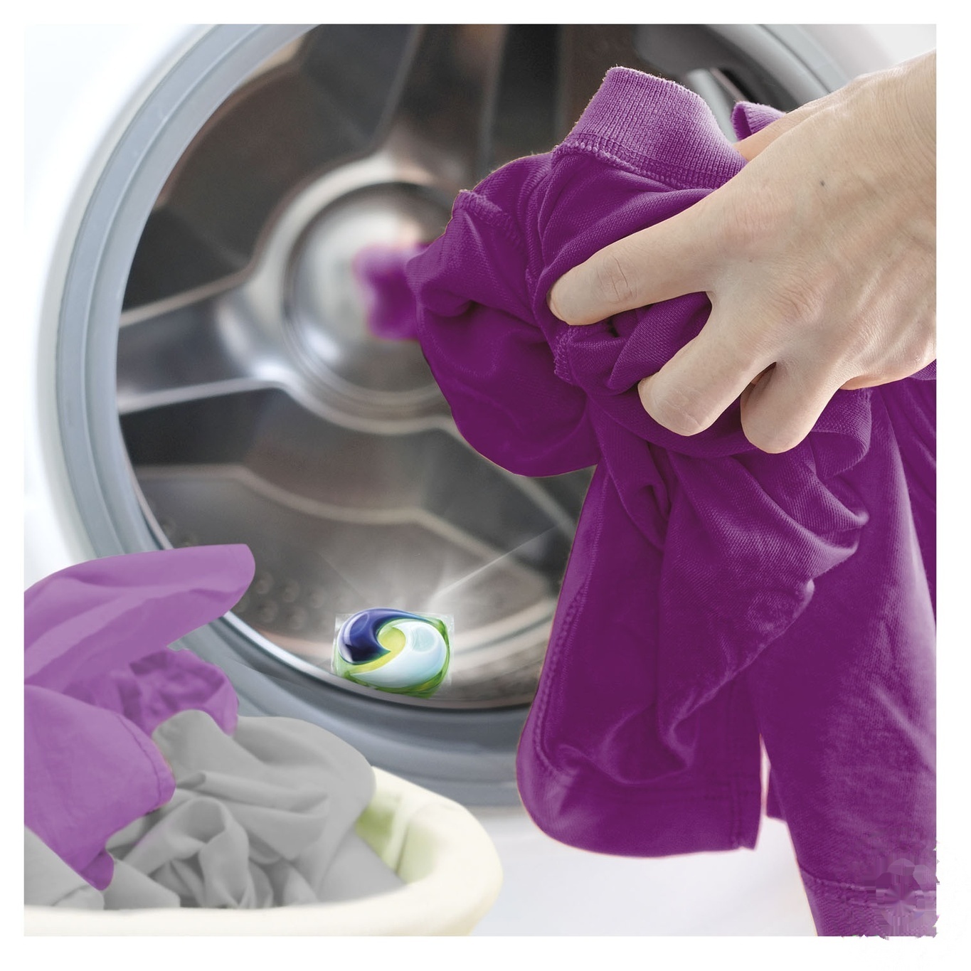 

Капсулы для стирки Ariel Pods 3в1 Color 30шт