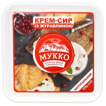 Крем-сыр Мукка с клюквой 250г - купить, цены на Auchan - фото 1