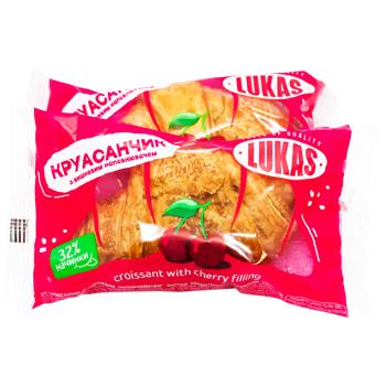 Lukas Croissant with Cherry