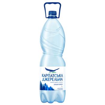 Вода мінеральна Карпатська Джерельна сильногазована 2л - купити, ціни на Чудо Маркет - фото 1