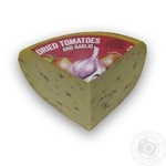 Cheese with tomatoes hard 45%
