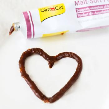 Лакомство для кошек GimCat Malt-Soft Extra паста для выведения шерсти 50г - купить, цены на MasterZoo - фото 3