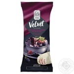 Морозиво Лімо Velvet зі смаком маскарпоне-лісова ягода пломбір ескімо в шоколадній білій глазурі 80г