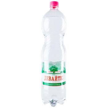 Devaitis Low-carbonated Mineral Water 1.5l