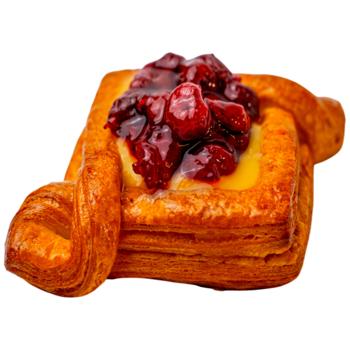 Puff Basket with Cherries 130g