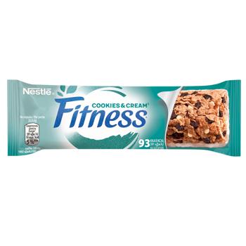 Батончик злаковый NESTLÉ® FITNESS® с печеньем и белым шоколадом 23,5г