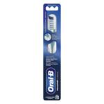 Зубна щітка Oral-B Pro-Expert середньої жорсткості