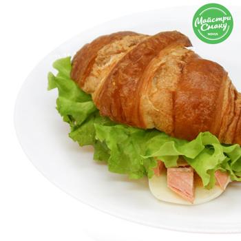 Steamed Salmon Croissant 140g