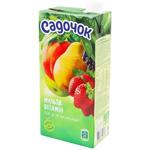 Сік Садочок мультивітамінний з м'якоттю 0,95л