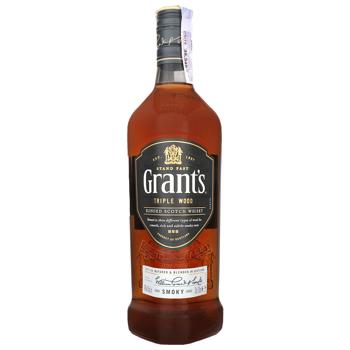Виски Grant`s Triple Wood Smoky 40% 0,7л - купить, цены на Эпицентр FOOD - фото 1