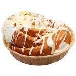 Danish Cinnabon with Apple and Almond Flakes 90g