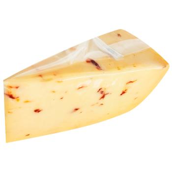 Сир Cesvaine з в'яленими томатами і часником 45% - купити, ціни на Восторг - фото 1