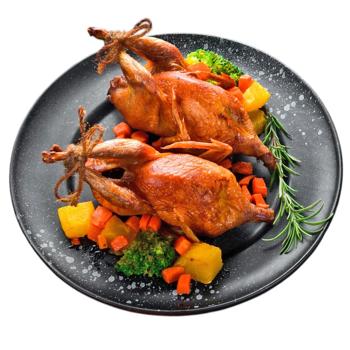 Перепела запечённые с апельсиновым джемом и коньяком