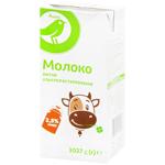 Молоко Auchan ультрапастеризоване 2,5% 1027г
