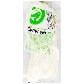 Продукт сирний розсільний Auchan Сулугуні 35% - купити, ціни на Чудо Маркет - фото 1