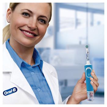 Зубная щетка Oral-B Kids Холодное Сердце 2 детская электрическая - купить, цены на - фото 9