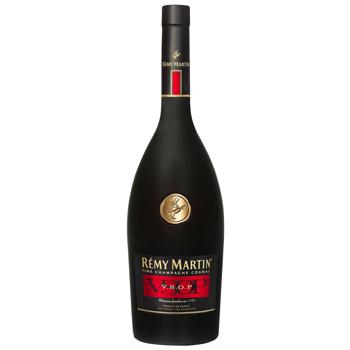 Коньяк Remy Martin V.S.O.P. 40% 0,7л - купити, ціни на Auchan - фото 1