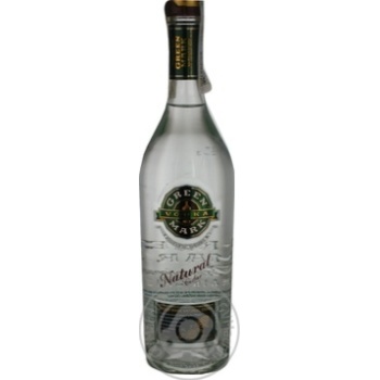 Водка особая Green Mark Натуральный кедр 40% 0,5л купить, цены на МегаМаркет - фото 1