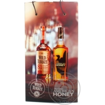 Набор Бурбон Wild Turkey 0,7л + Ликер American Honey 0,7л купить, цены на МегаМаркет - фото 1