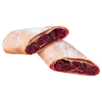 Strudel with Cherries