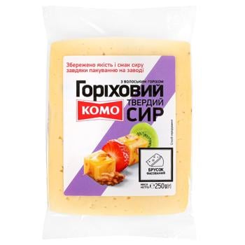 Сир Комо Горіховий з волоським горіхом 50% - купити, ціни на КОСМОС - фото 1