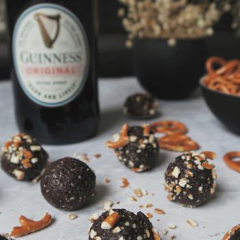 Пиво Guiness Original темне 4,8% 0,33л - купити, ціни на МегаМаркет - фото 3