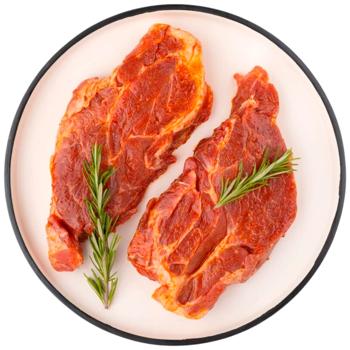 Стейк из грудинки в маринаде черный чеснок охлажденный