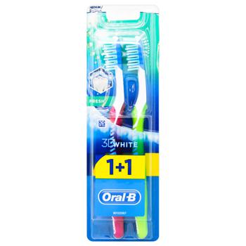 Зубная щетка Oral-B 3D White Fresh Medium 2шт - купить, цены на МегаМаркет - фото 2