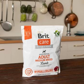 Корм сухий Brit Care Hypoallergenic з ягням для дорослих собак середніх порід 1кг - купити, ціни на MasterZoo - фото 3