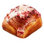 Bun with Strawberry Filling and Mascarpone Cream