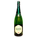 Вино игристое Наш Киев белое полусладкое 10,5% 0,75л