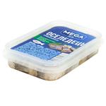 Сельдь Mega hit филе-кусочки слабосоленая в масле с душистыми травами 180г