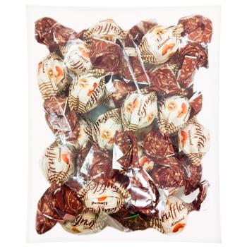 Цукерки Балу Трюфель шоколадний з мигдалем та солоною карамеллю - купити, ціни на Восторг - фото 1