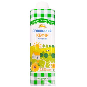 Кефір Селянський 2,5% 950г - купити, ціни на Ідеал - фото 1