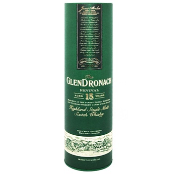 Виски GlenDronach Revival 15yo Box 46% 0,7л - купить, цены на МегаМаркет - фото 1