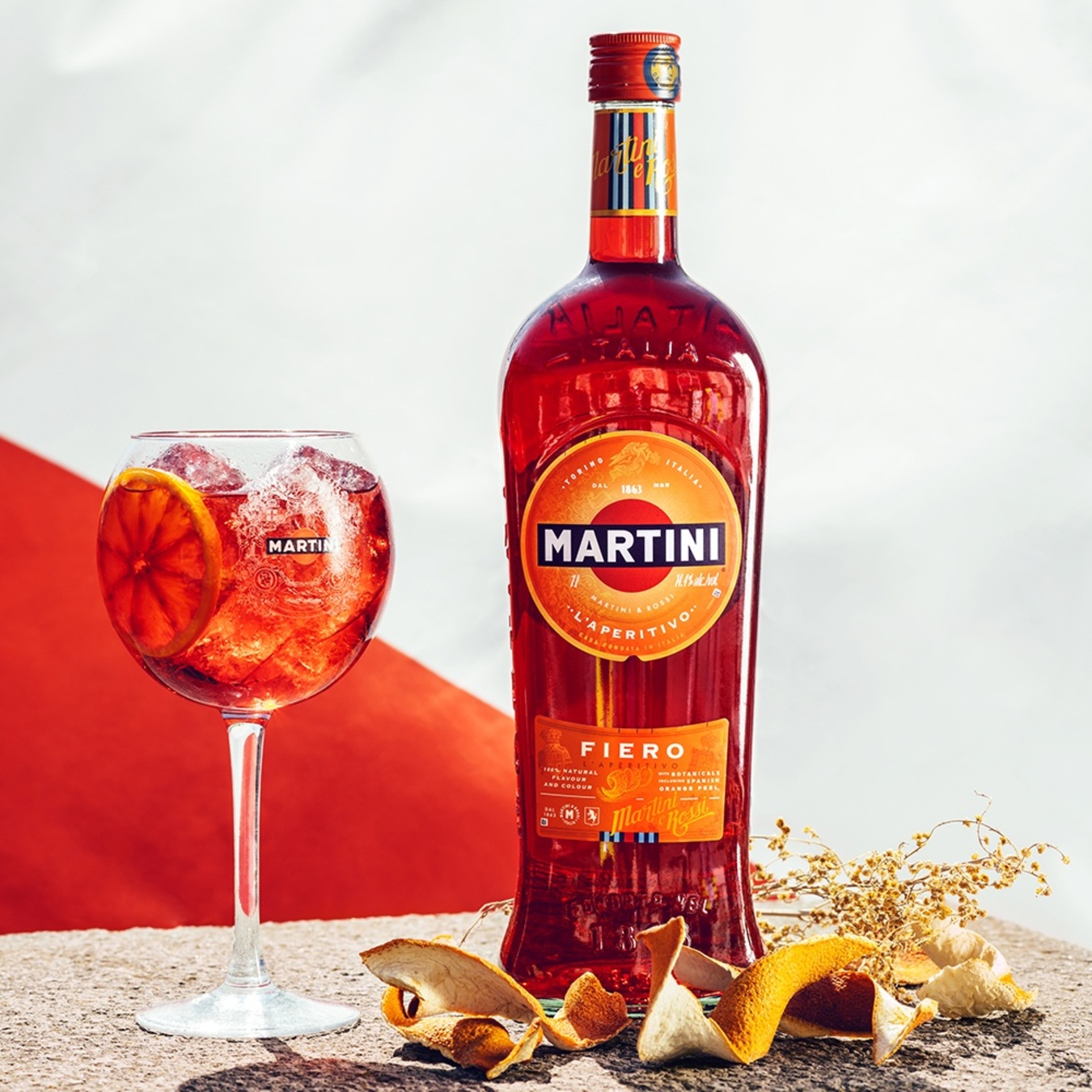 

Набор: вермут Martini Fiero Красный апельсин 14,9% 0,75л + тоник Schweppes 1л