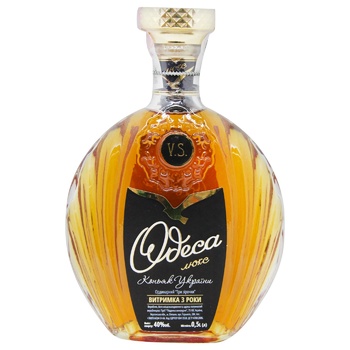 Коньяк Одеса Люкс 3роки 40% 0,5л Коньяк Одеса Люкс 3роки 40% 0,5л - купити, ціни на - фото 1