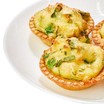 With Chicken Cheese And Pineapple Mini Tart 50g