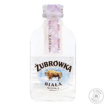 Горілка Zubrowka Biala 40% 100мл - купити, ціни на Восторг - фото 1