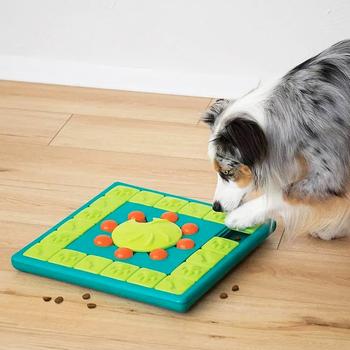 Игрушка для собак Nina Ottosson MultiPuzzle Мультипазл интерактивная 37,7х37,7х4,7см - купить, цены на MasterZoo - фото 3