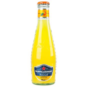 Напиток газированный Sanpellegrino Naturali Aranciata со вкусом апельсина 200мл - купить, цены на - фото 1