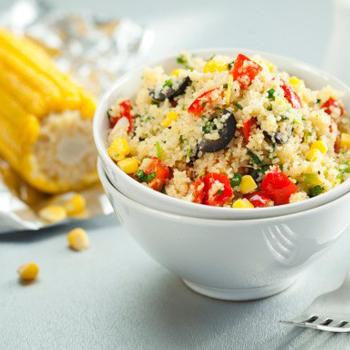 Warm salad with couscous and vegetables