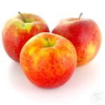 Fruit apple pinova fresh
