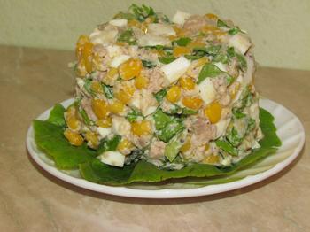 Салат з печінки тріски і кукурудзи - Image