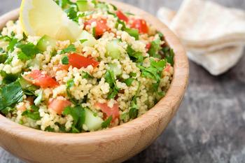 Salad with couscous, tomatoes and feta cheese